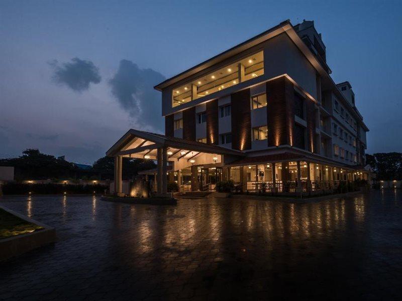 阿德里卡酒店 Chikmagalūr 外观 照片
